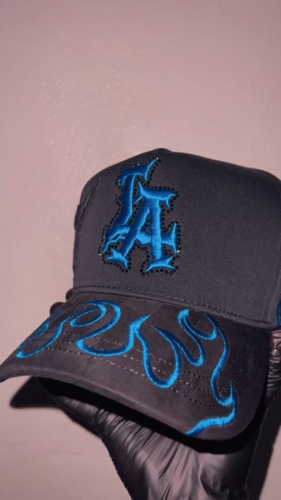 LA FLAMAS BLUE